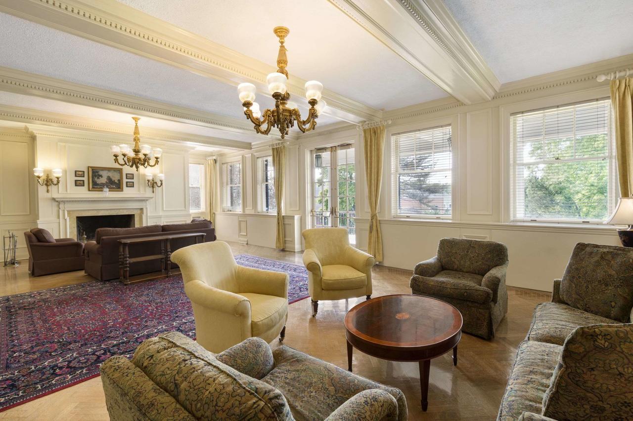 Ivey Spencer Leadership Centre Otel Londra Dış mekan fotoğraf